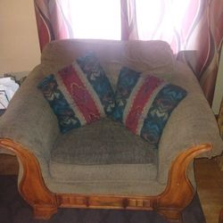 Used Big Chair 