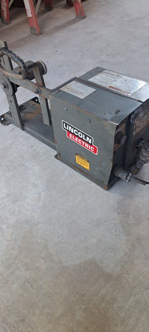 Lincoln LN-7 Wire Feeder