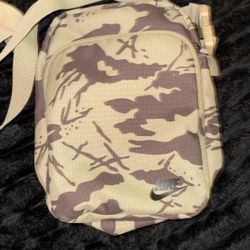 Nike Crossbody Bag 