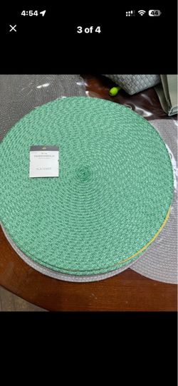 Threshold Round Woven Placemat Green