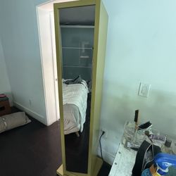 Mirror / Shelf 