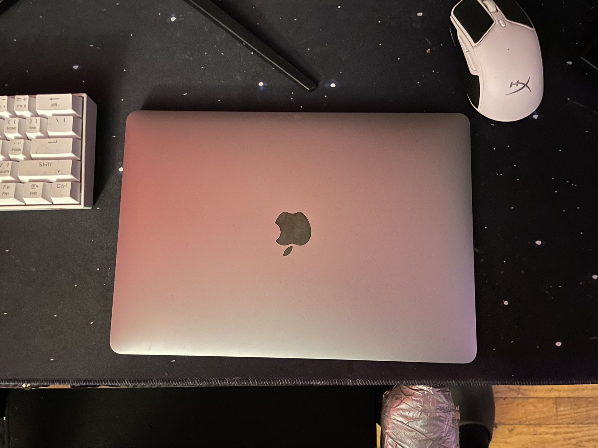 2020 Apple MacBook Air Laptop: Apple M1 Chip, 13” Retina Display, 8GB RAM, 256GB SSD Storage, Backlit Keyboard, FaceTime HD Camera, Touch ID. Works wi