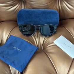 GUCCI GG1237S Ringo Shiina Eyewear Sunglasses Midnight Color Gold Tone Accents Box Dust Bag Booklets