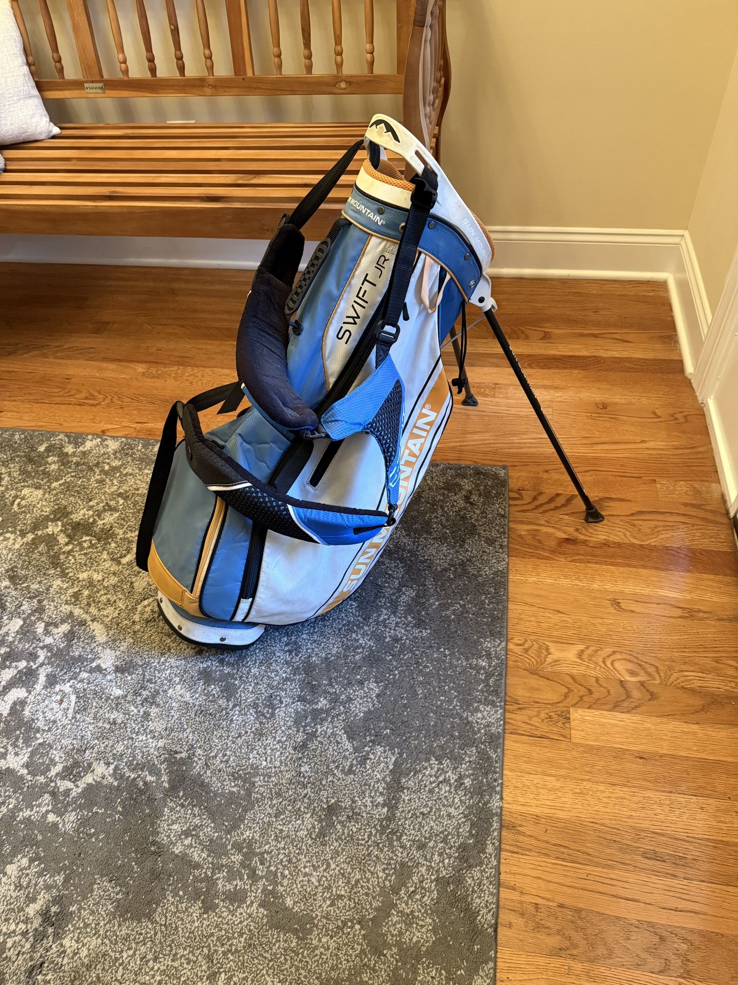 Sun Mountain Swift  Jr Golf Bag