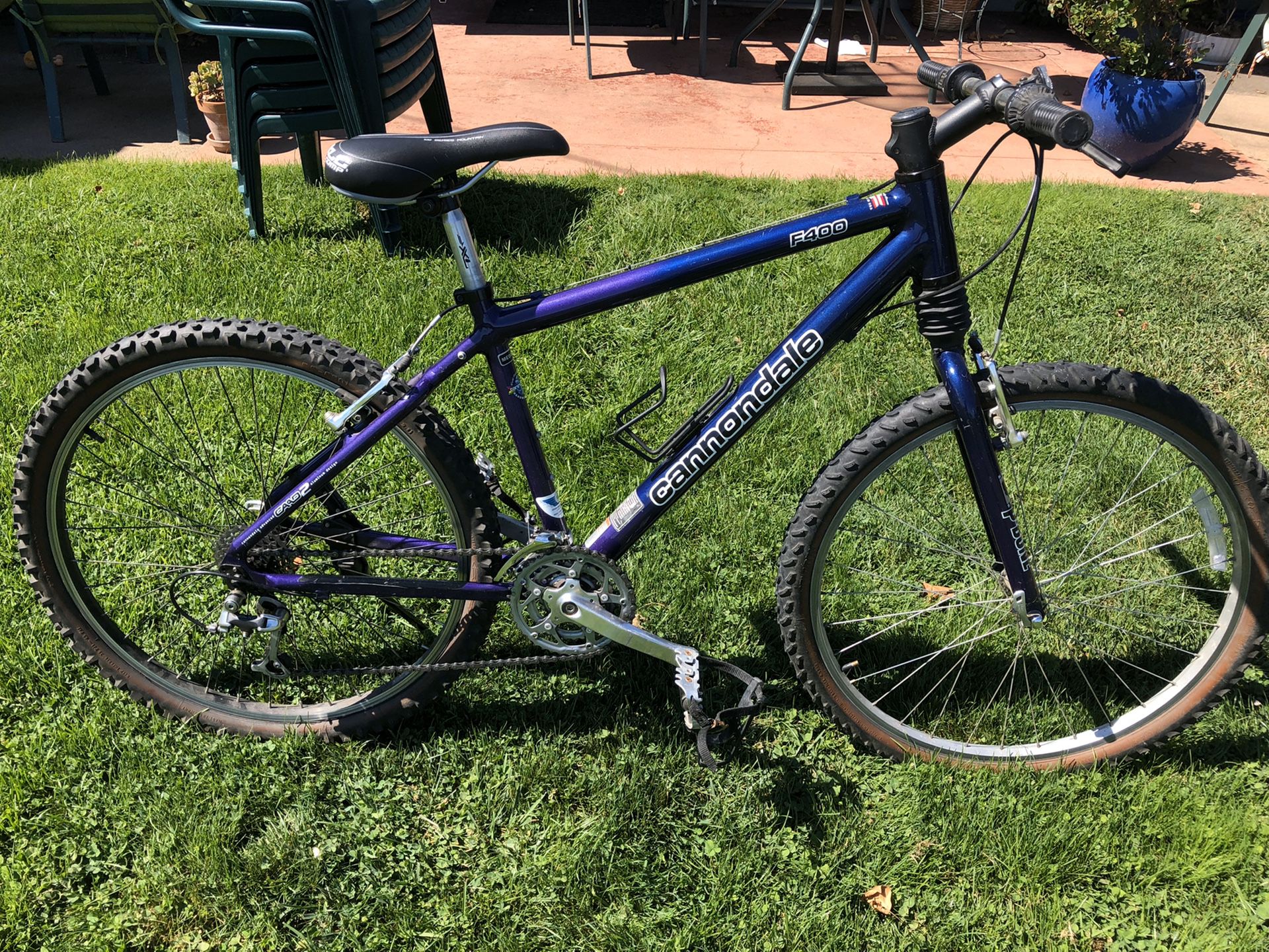 Cannondale f400 P-Bone mountain bike in excellent shape. Works perfectly- final price. Firm