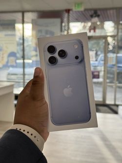 Apple - iPhone 18 Pro 6.3" (Unlocked) 256GB Glacier New