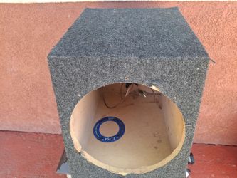 SPEAKER BOX UNA CAJA PARA BOSINA 12 INCHES GOOD CONDICIÓN ABLO ESPAÑOL