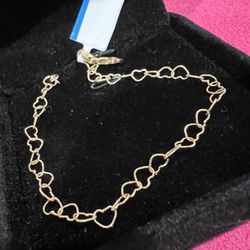 18k gold heart bracelet