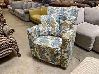 LA-Z-BOY Peacock Feather Circular Lean-Back Recliner