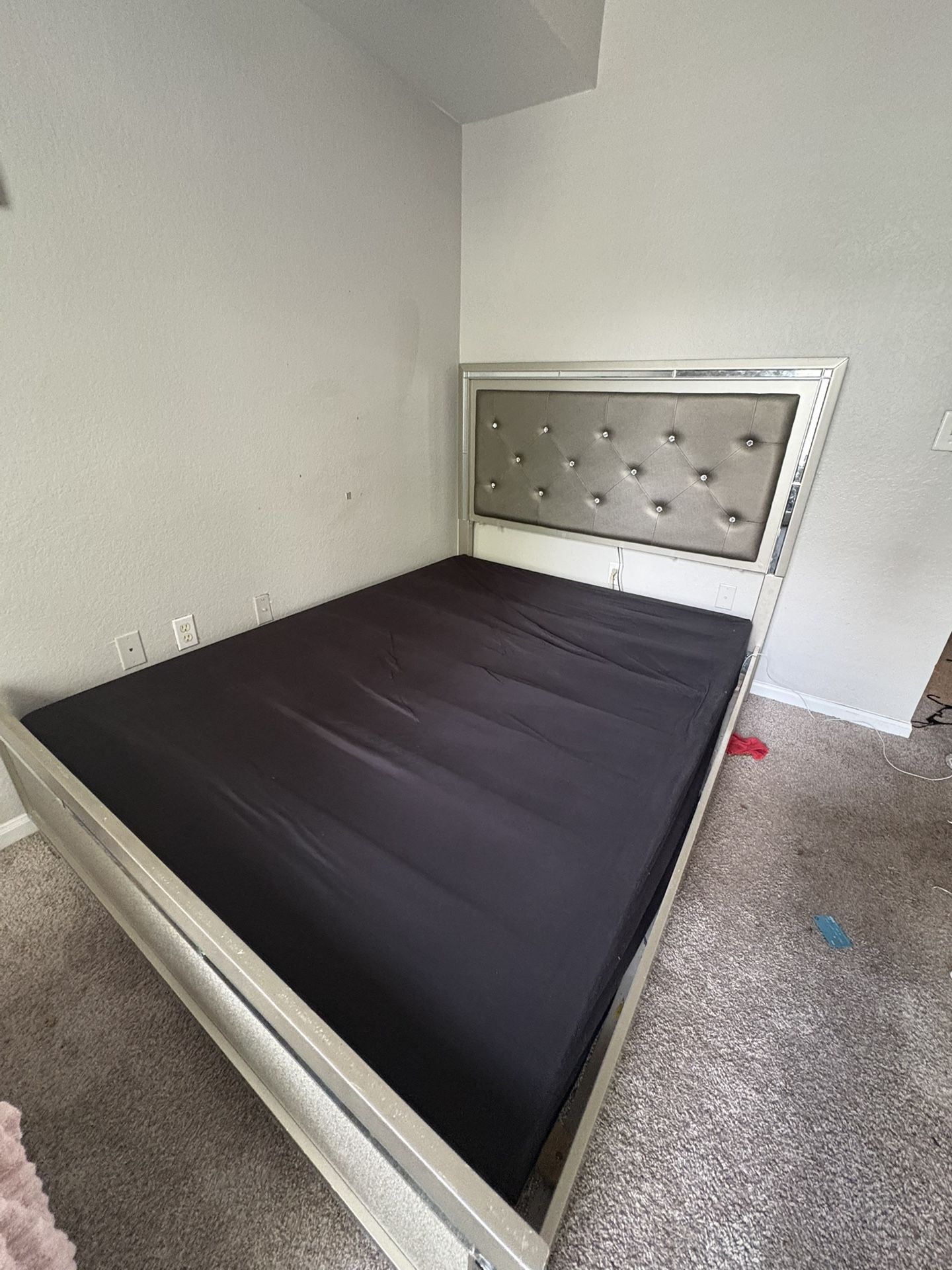 Queen Bed Frame With Dresser And Night Stand