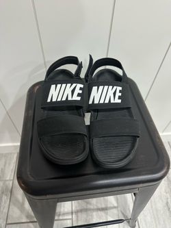 Nike vista sandals