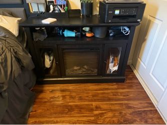 Tv console