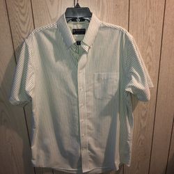 Men’s Stafford Essentials Oxford Classic fit size 16 white and green striped dress shirt