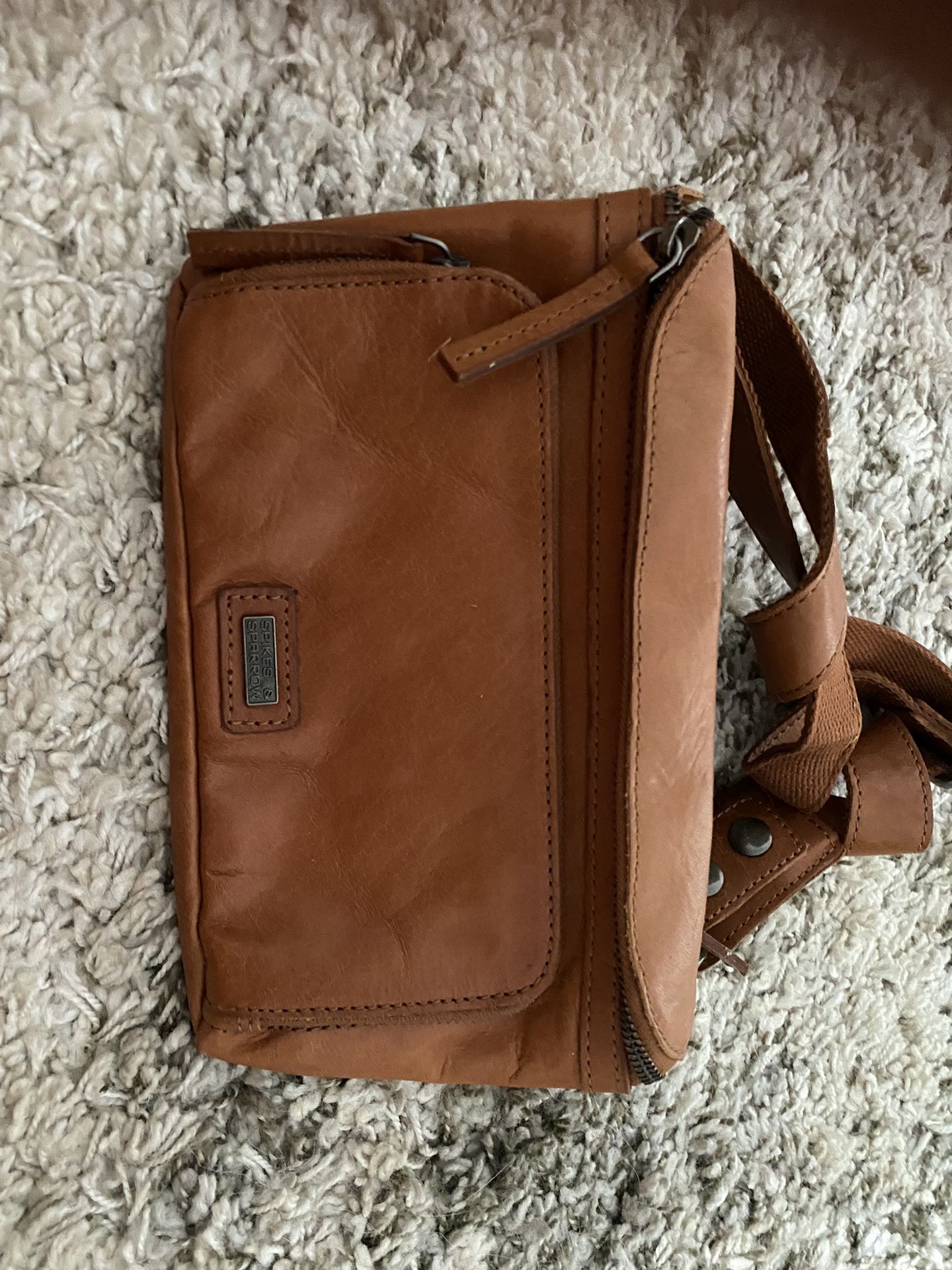 Spikes & Sparrow Genuine Leather Waist Belt Bag Crossbody Brandy EUC