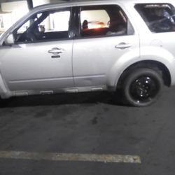 2010 Ford Escape