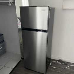 Vissani Freezer Refrigerator