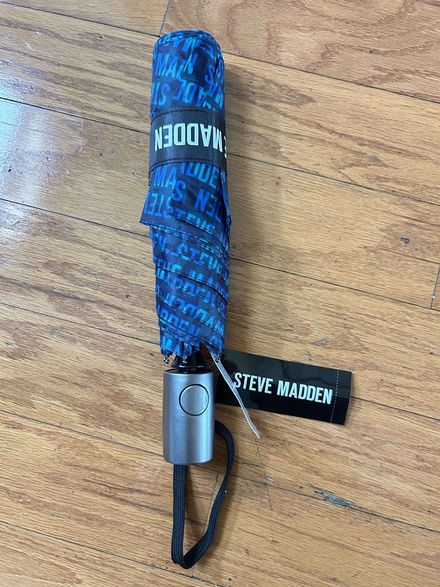 NWT Steve Madden umbrella 