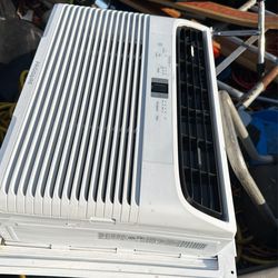 10,000 BTU Air Conditioner 