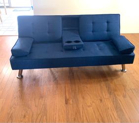 FUTON COUCH BED / BRAND NEW