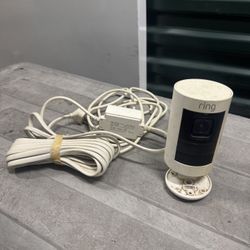 Ring - Outdoor Cam (Stick Up Cam) Indoor/Outdoor Wire Free