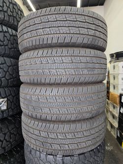275-60R20 General Grabber tires