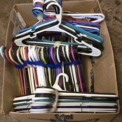 Plastic Clothes Hangers, Bundles of 12