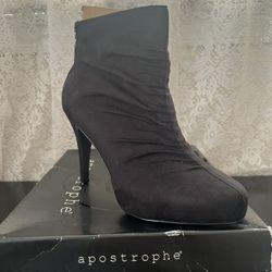 Apostrophe Black Booties Size 9