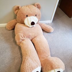 Giant Teddy Bear