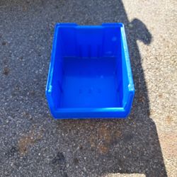 Blue large Recycling and Storage bin