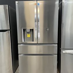 LG 4 Door French Door Refrigerator In Stainless Steel With Dual Ice Maker