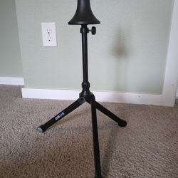 Trumpet stand