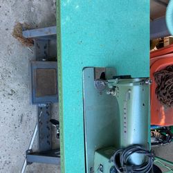 Consew Sewing machine