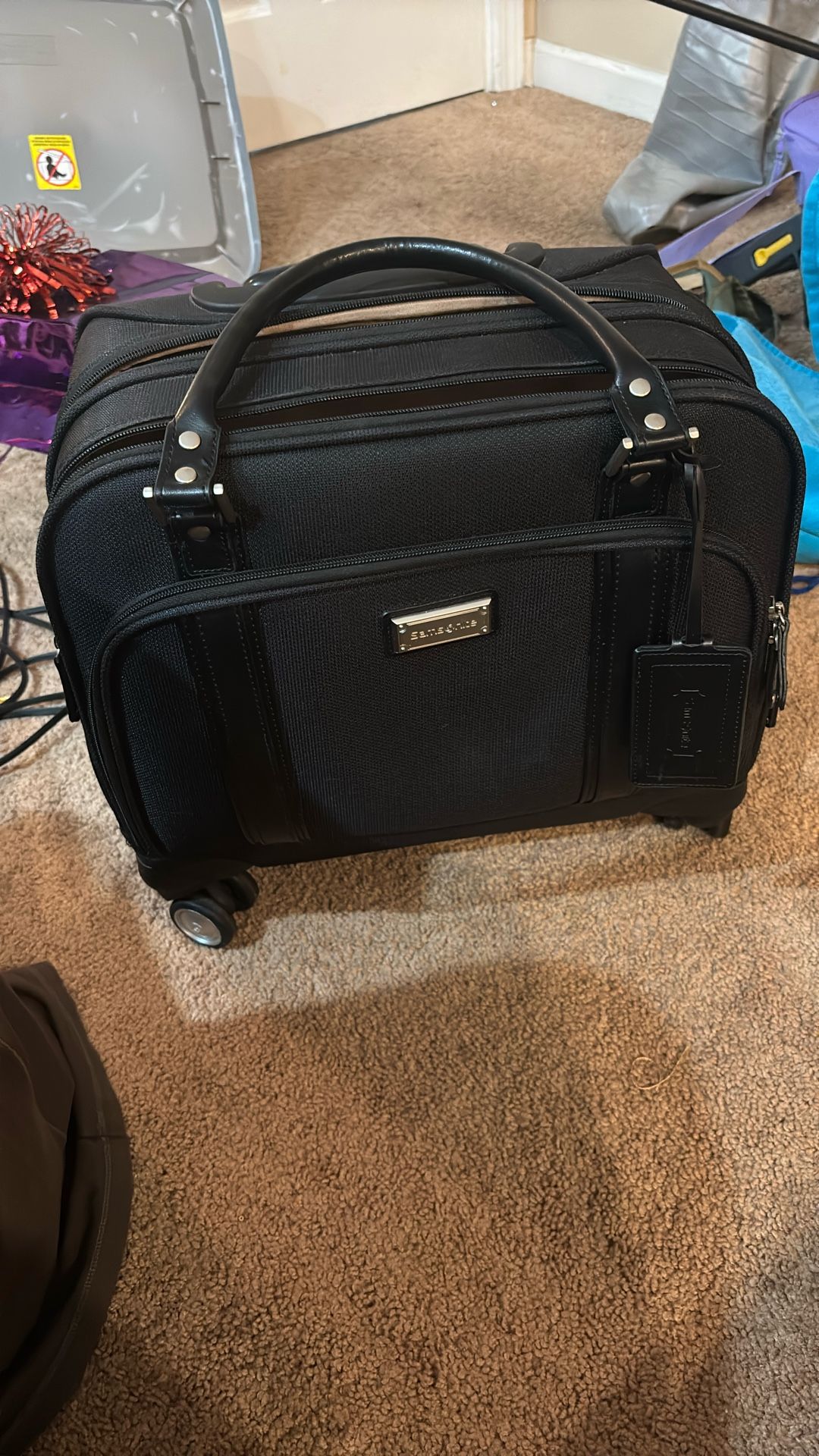 Samsonite Spinner Nylon Rolling Office Laptop Bag