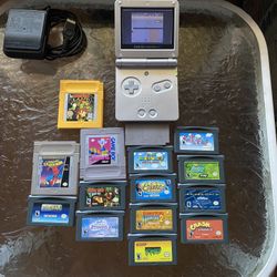 Nintendo Game  Boy SP Bundle 