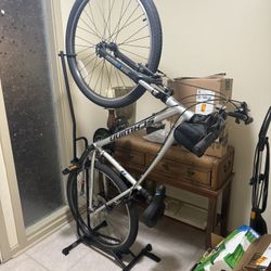 Barely Used Schwinn Bike and Stand