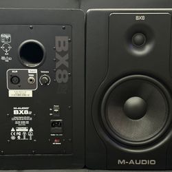 M-Audio BX8 D2 Pair Powered Studio Monitor Speaker
