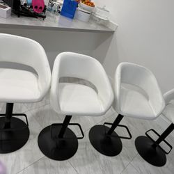 4 Chair 