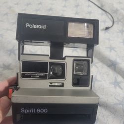 VINTAGE POLOROID CAMERA $50