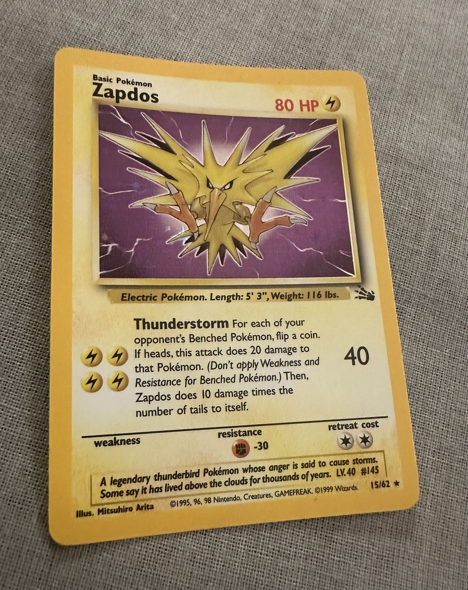 Zapdos 15/62 Holographic - GREAT CONDITION