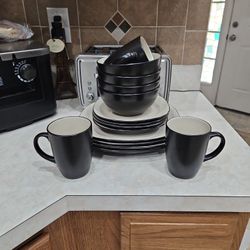 Ceramic Dinnerware 