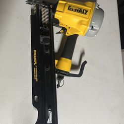 Dewalt/ Porter Cable Air Nail Gun