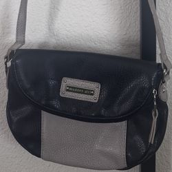 Crossbody purse