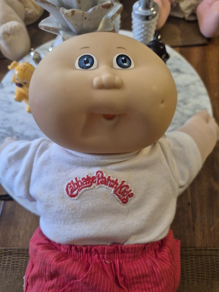 Vintage cabbage patch kids doll