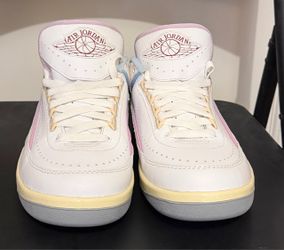 Jordan twos size 10 1/2 women