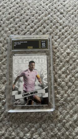 2023 Leaf Prized Legend Lionel Messi #12 GMA 10