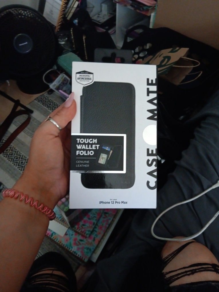 12 Pro Max Wallet Phone Case