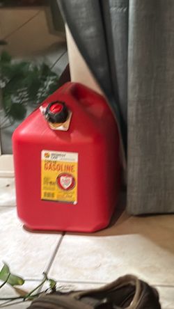 Gas can 5 gallon $15 obo