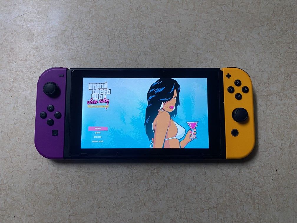 Switch V2 with 125 Switch Games