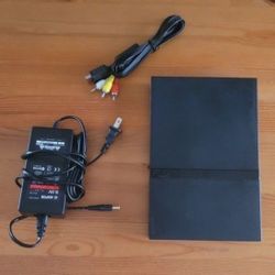 PS2 Slim + Cables