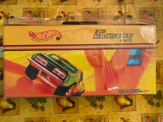(NEW) Hot Wheels Red Line Club 16 Car Collector’s Case 2002 (HARD TO FIND)